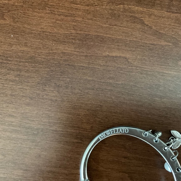 Cuff bracelet - Picture 2 of 4